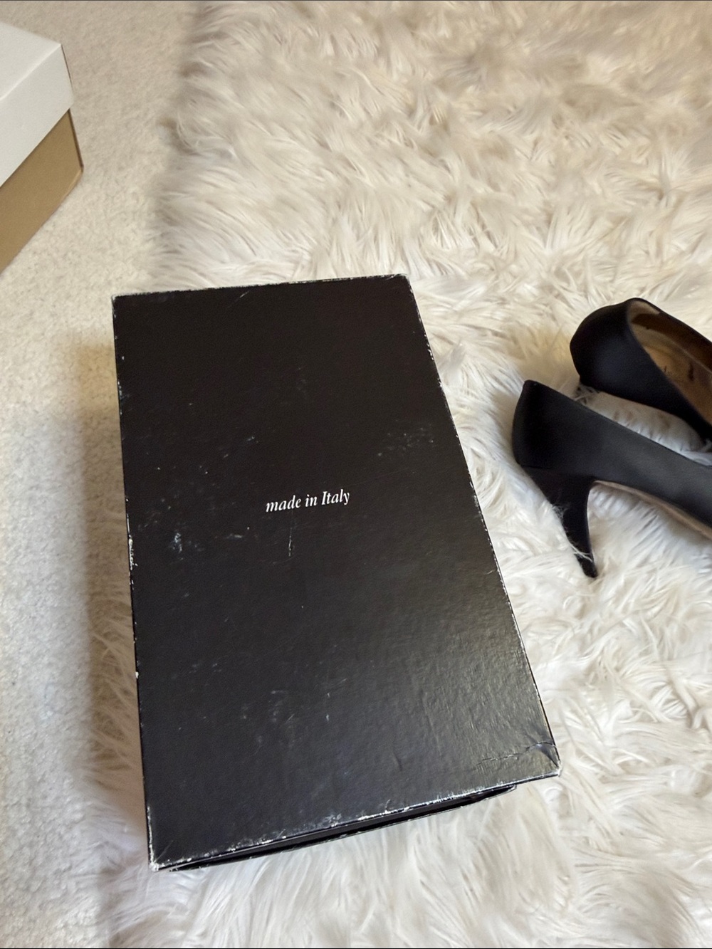 VINTAGE, Yves Saint Laurent Black Satin Pointed-Toe Kitten Heel Pumps Sz 9 - Picture 10 of 13